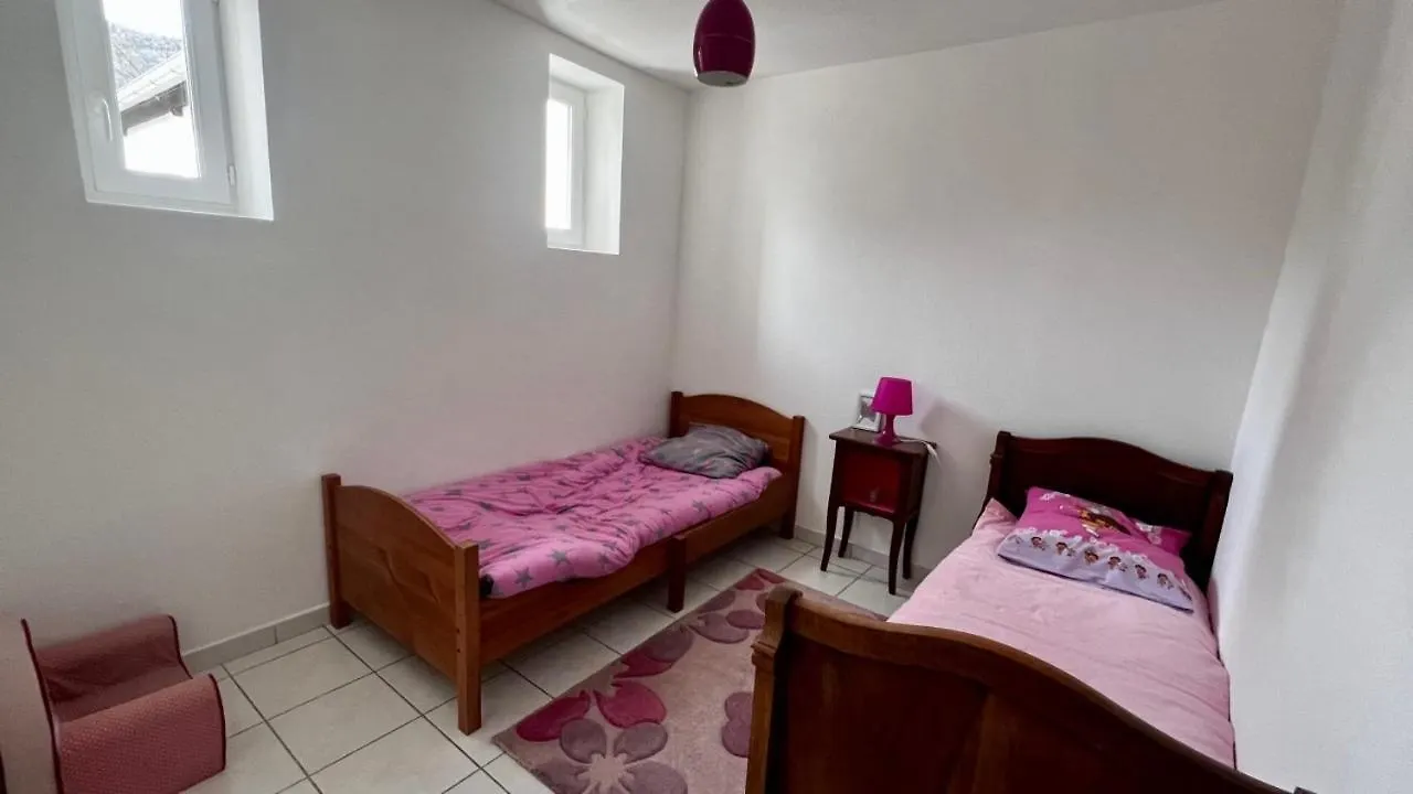 Superbe Appartement Aubessagne