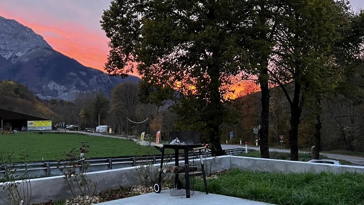Apartment Superbe Appartement Aubessagne France