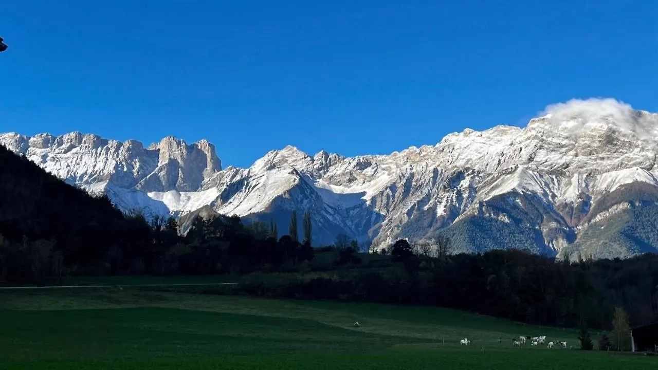 Superbe Appartement Aubessagne France
